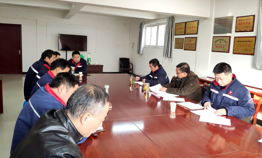 余書(shū)記.jpg 余書(shū)記.jpg